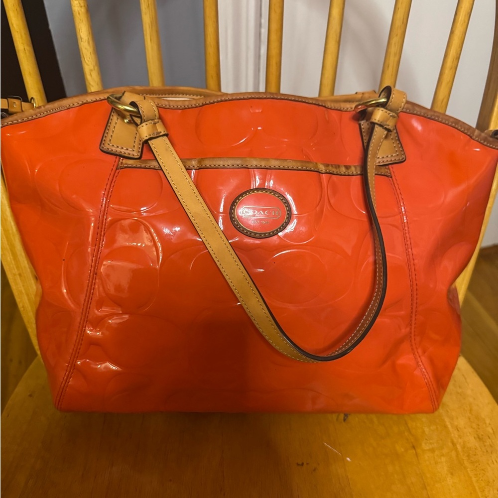 PRELOVED Coach Orange Patent Leather Shoulder Bag